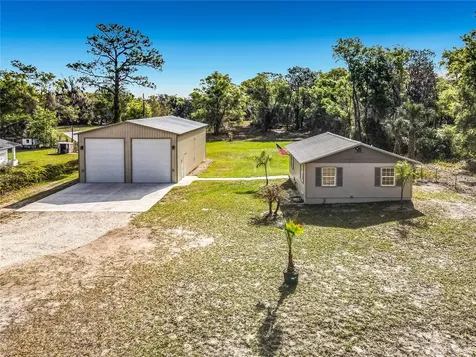 4611 Grand Avenue De Leon Springs FL 32130