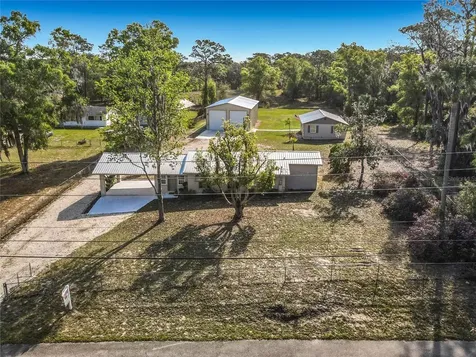 4611 Grand Avenue De Leon Springs FL 32130