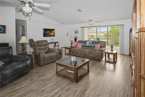 191 Harrisburg Street Port Charlotte FL 33954