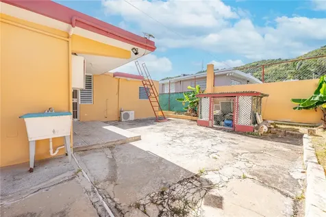 Sr 102 Km 34.0 Salamanca Dev Valencia Street San German PR 00683