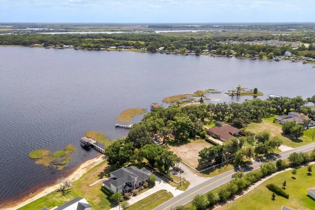 10260 Spring Lake Drive Clermont FL 34711