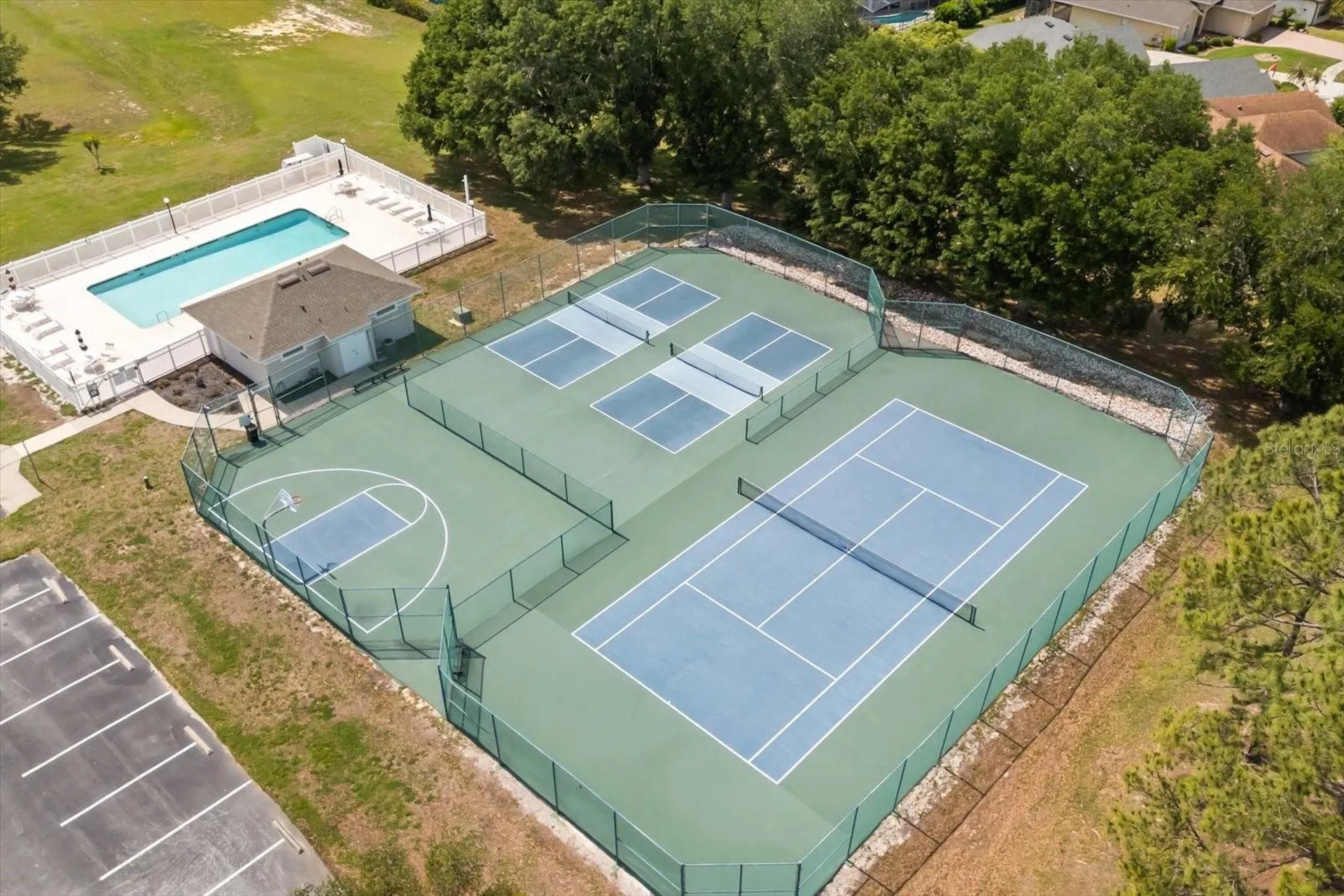 10260 Spring Lake Drive Clermont FL 34711