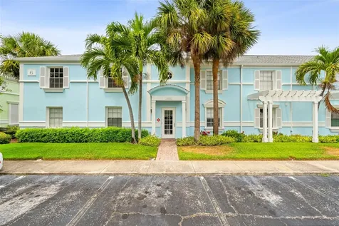 5052 Starfish Drive SE St Petersburg FL 33705