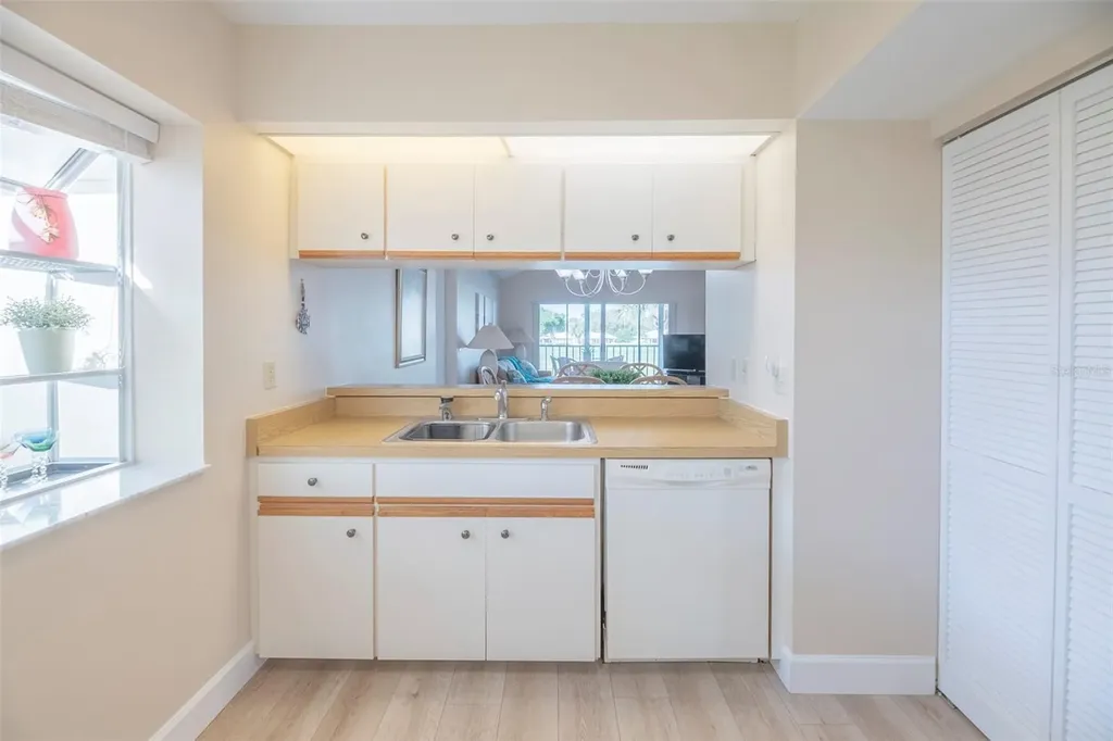 425 Cerromar Terrace Venice FL 34293