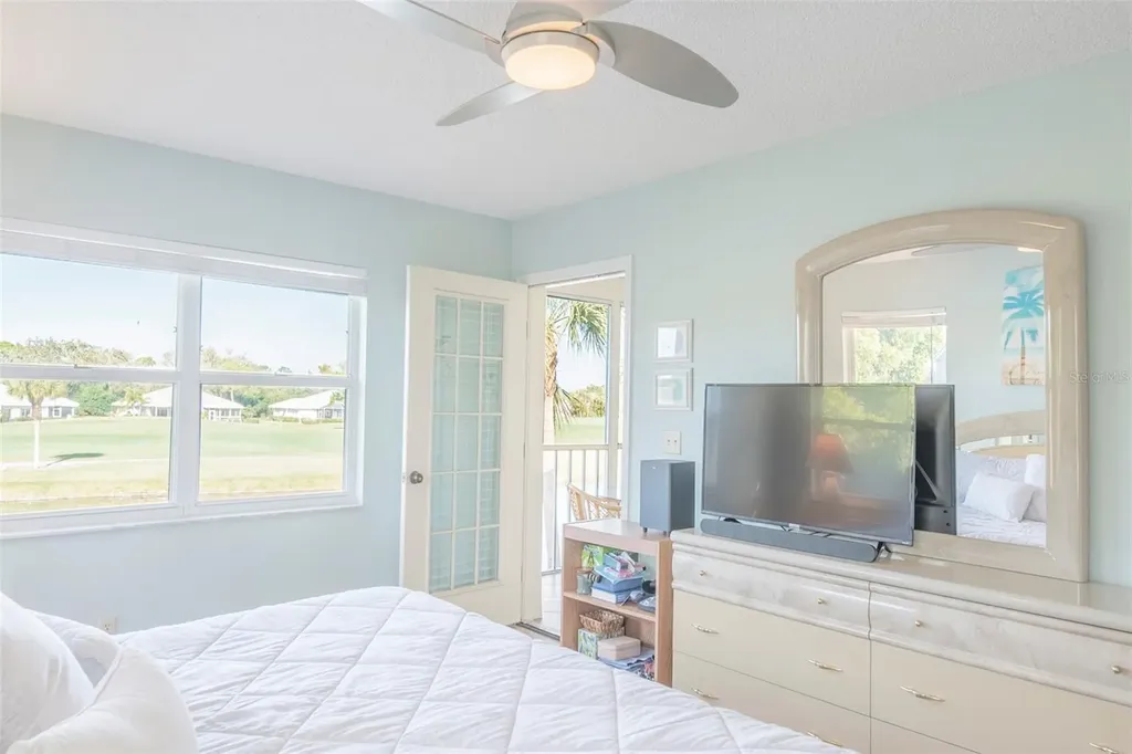 425 Cerromar Terrace Venice FL 34293