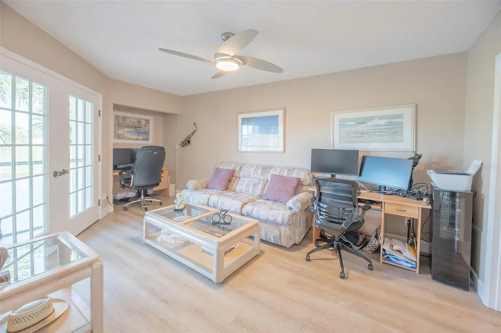 425 Cerromar Terrace Venice FL 34293