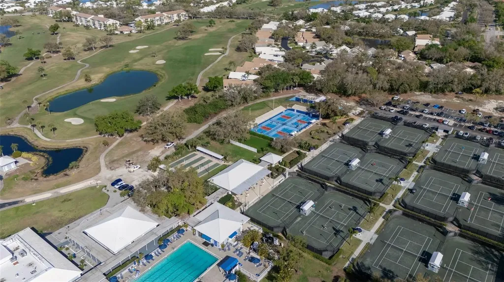 425 Cerromar Terrace Venice FL 34293