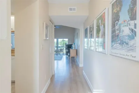 425 Cerromar Terrace Venice FL 34293