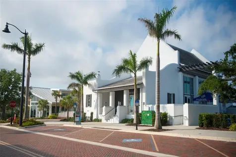 425 Cerromar Terrace Venice FL 34293