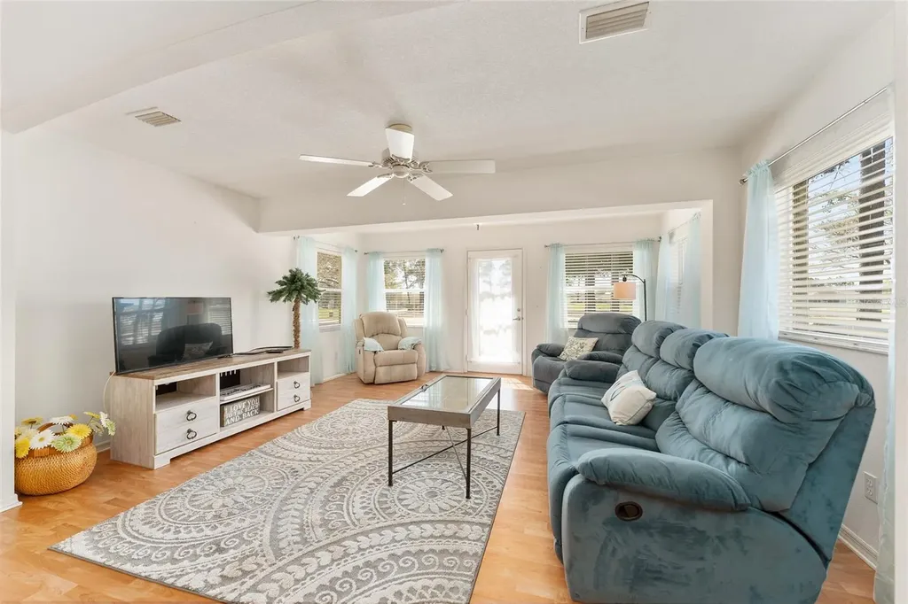 9662 SW 93rd Loop Ocala FL 34481