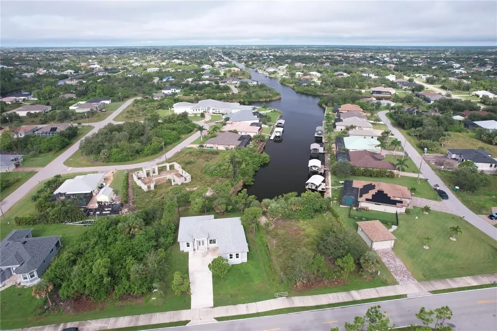9555 Hallendale Drive Port Charlotte FL 33981