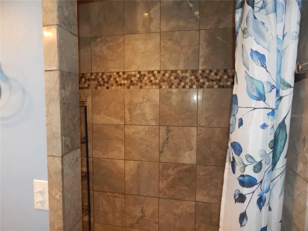 39414 8th Avenue Zephyrhills FL 33542