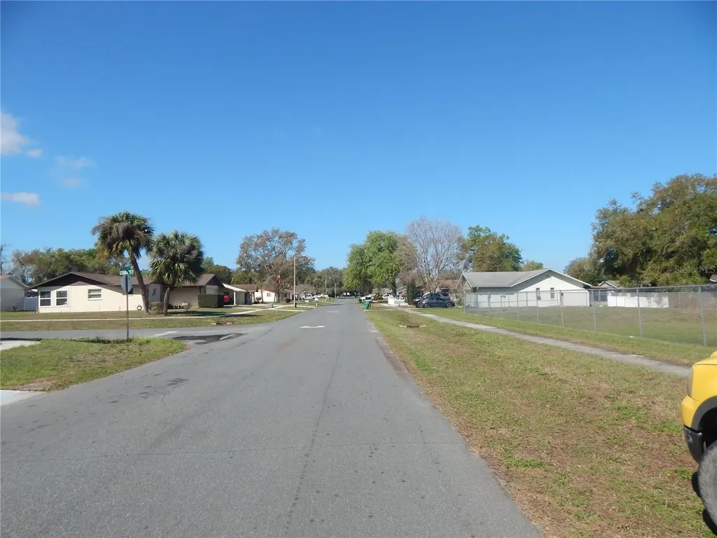 39414 8th Avenue Zephyrhills FL 33542
