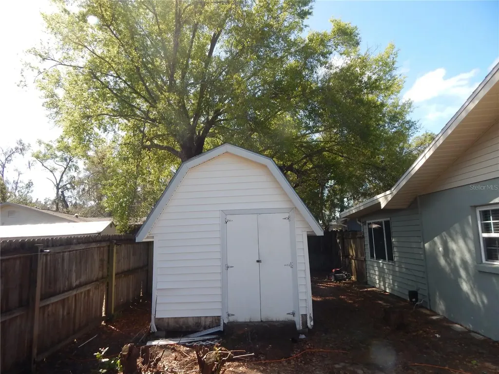 39414 8th Avenue Zephyrhills FL 33542