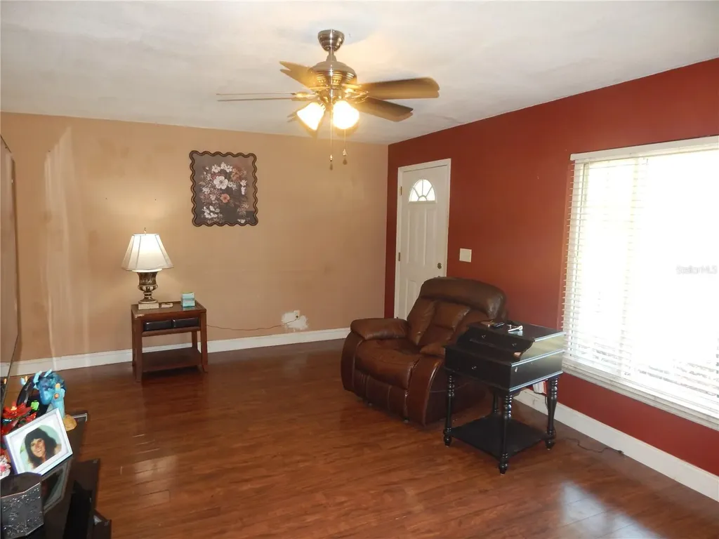 39414 8th Avenue Zephyrhills FL 33542