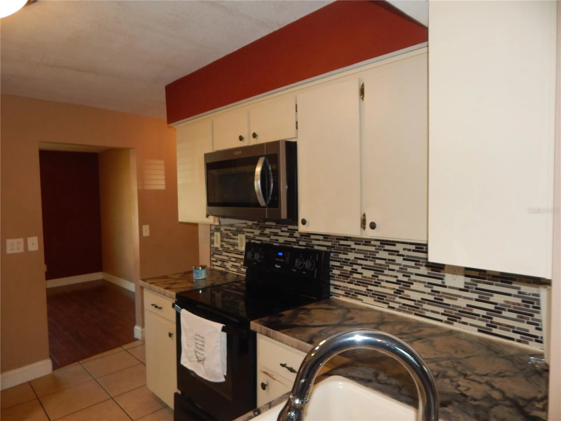 39414 8th Avenue Zephyrhills FL 33542