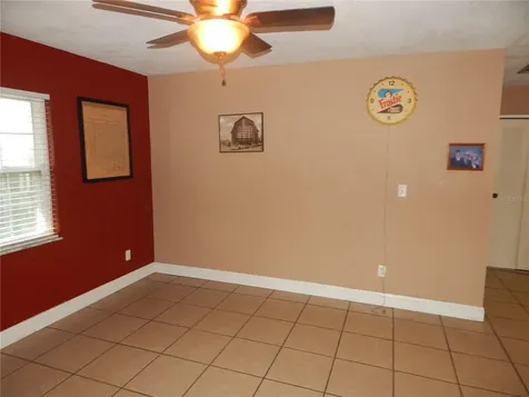 39414 8th Avenue Zephyrhills FL 33542