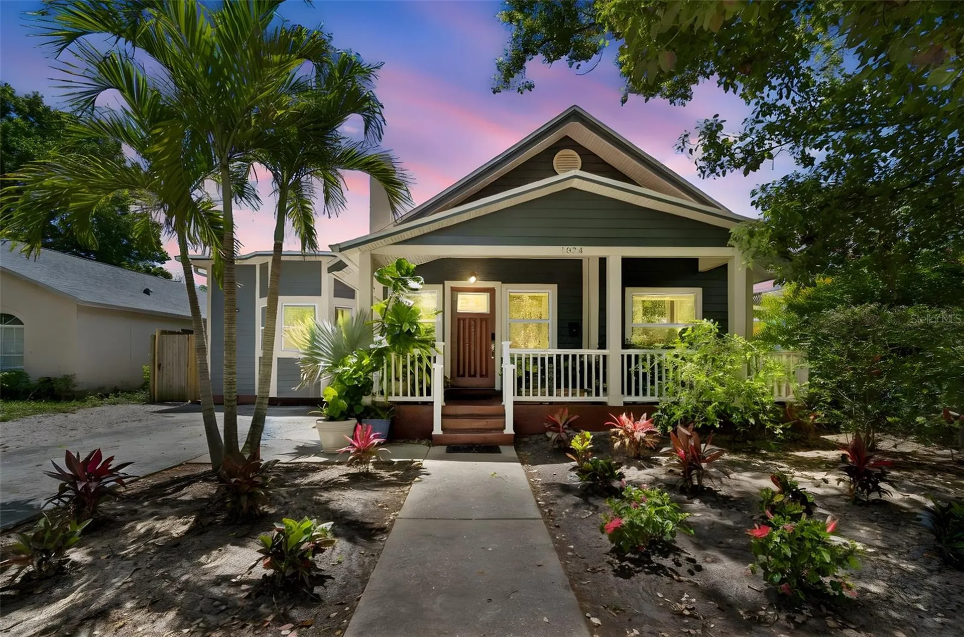 1024 16th Avenue N St Petersburg FL 33704