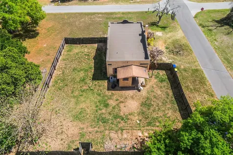 311 W Pearce Avenue Eagle Lake FL 33839