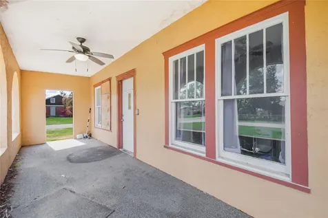 311 W Pearce Avenue Eagle Lake FL 33839