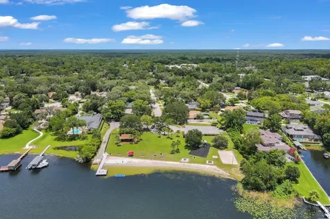 401 Blue Lake Drive Longwood FL 32779