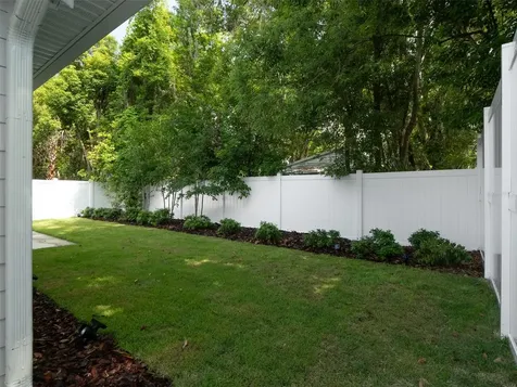 1123 NW 6th Place Gainesville FL 32601