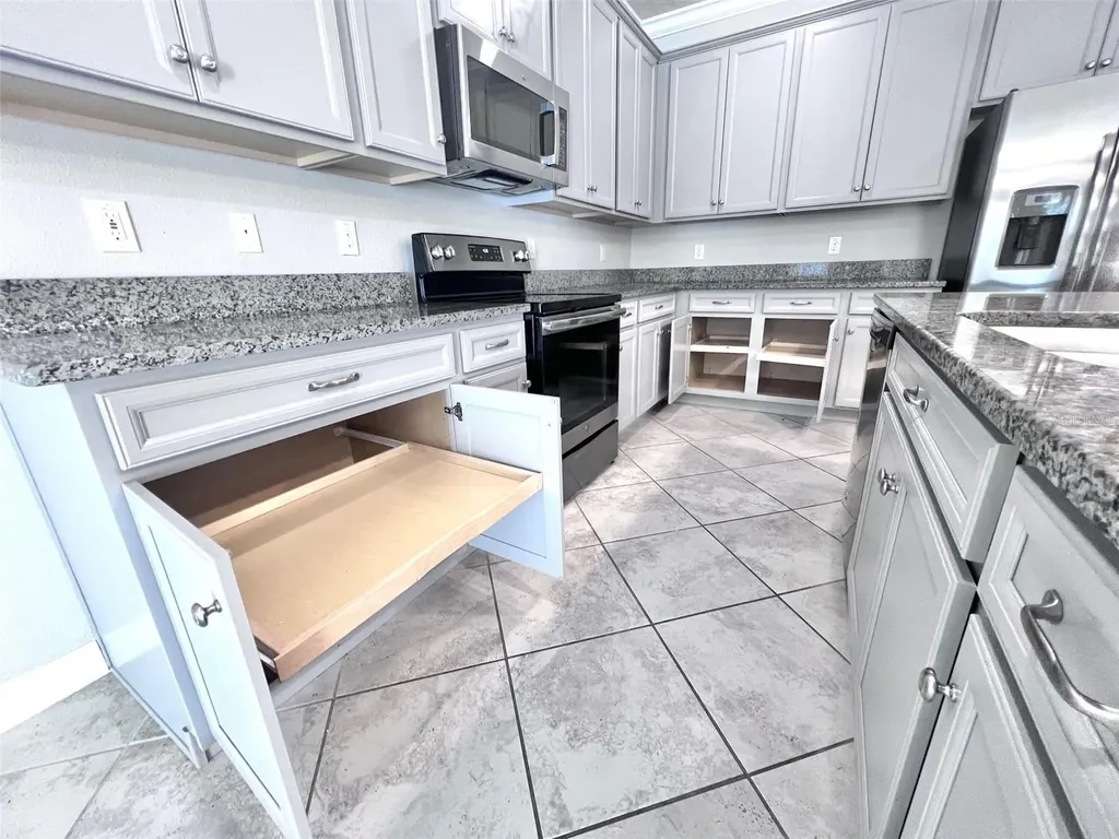18604 Noble Caspian Drive Lutz FL 33558