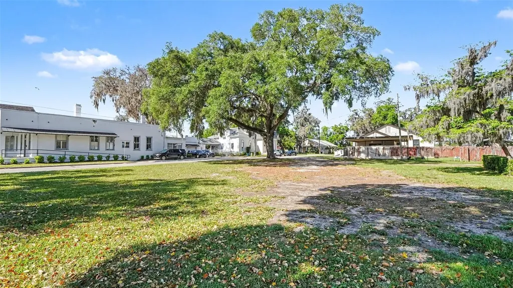 833 NE 28th Street Ocala FL 34470