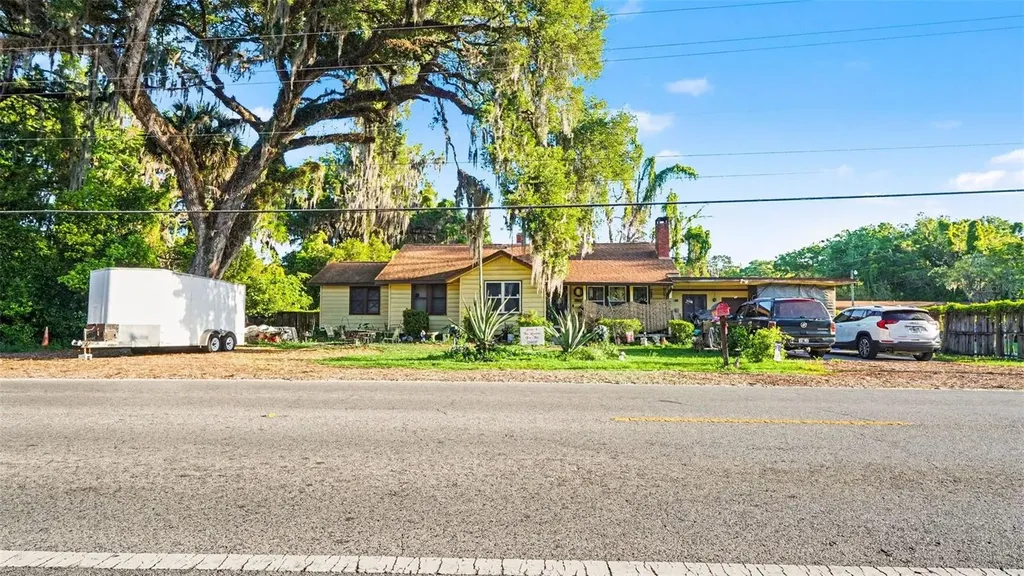 833 NE 28th Street Ocala FL 34470