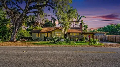 833 NE 28th Street Ocala FL 34470