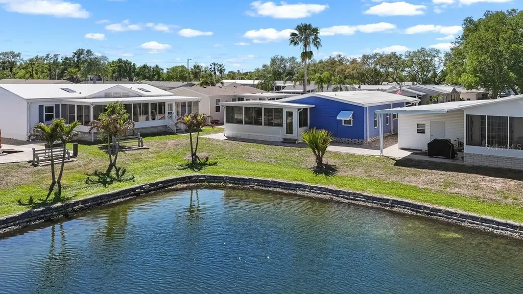 101 Saint George Court Apollo Beach FL 33572