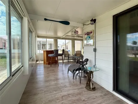 101 Saint George Court Apollo Beach FL 33572
