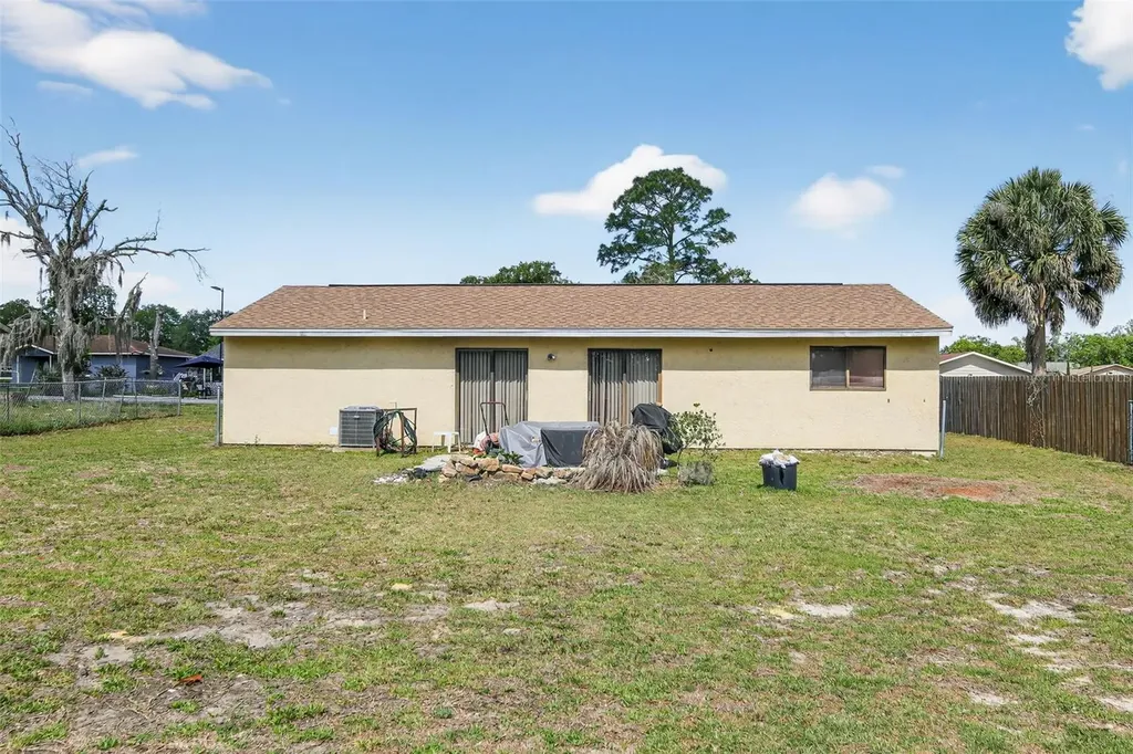 8821 SE 89th Place Ocala FL 34472