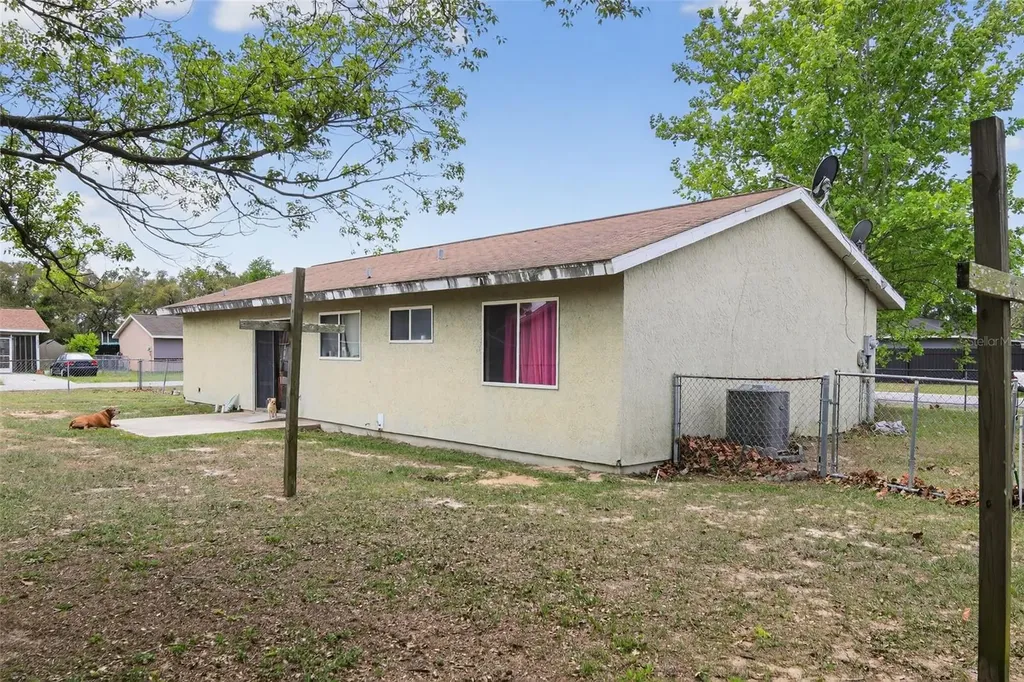 8779 SE 89th Place Ocala FL 34472