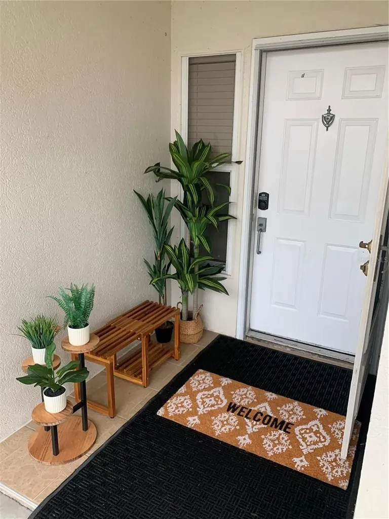 6061 Bahia Del Mar Circle St Petersburg FL 33715