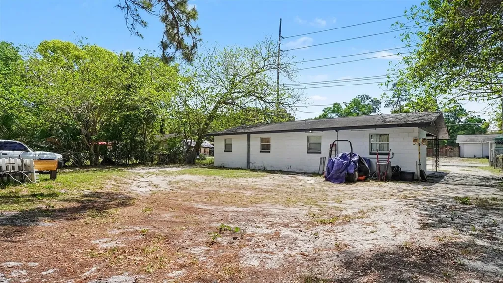 2305 NE 35th Street Ocala FL 34479