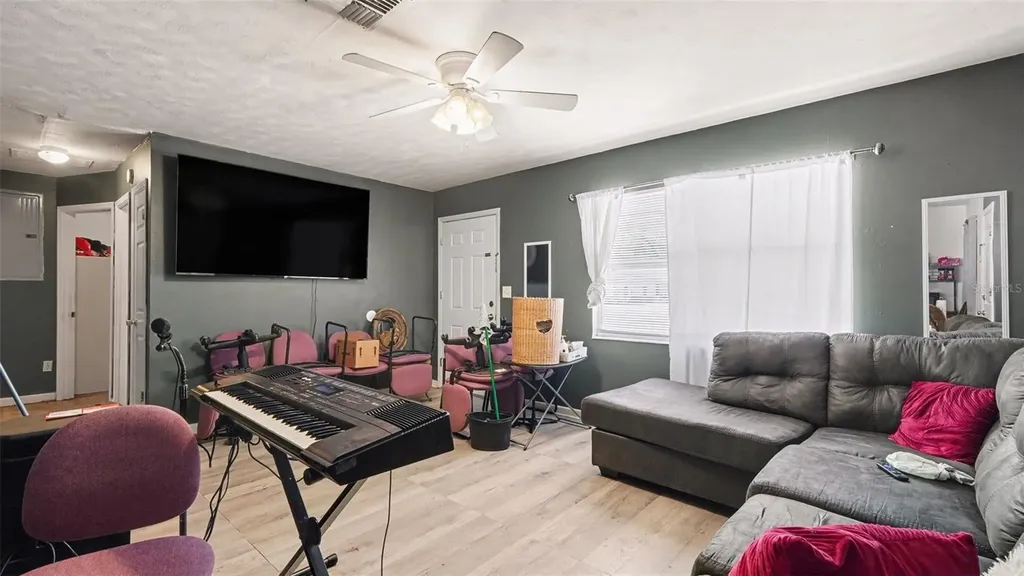 2305 NE 35th Street Ocala FL 34479