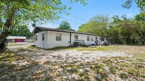 2305 NE 35th Street Ocala FL 34479