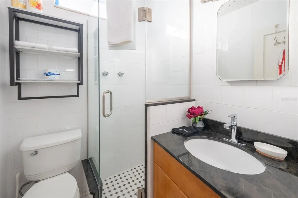 530 S Orange Avenue Sarasota FL 34236