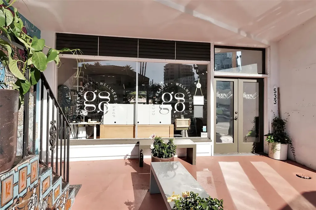 530 S Orange Avenue Sarasota FL 34236