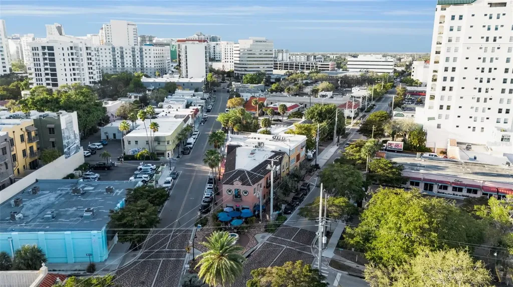 530 S Orange Avenue Sarasota FL 34236