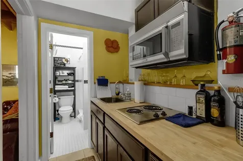 530 S Orange Avenue Sarasota FL 34236