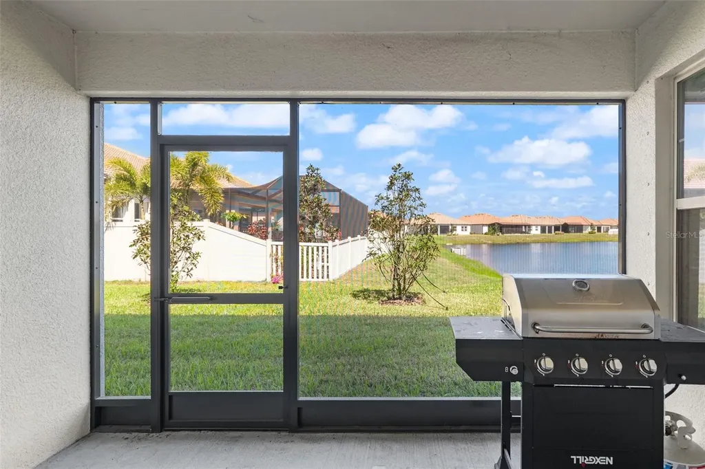 17551 Holly Well Avenue Wimauma FL 33598