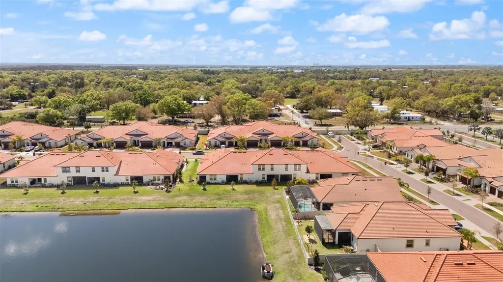 17551 Holly Well Avenue Wimauma FL 33598