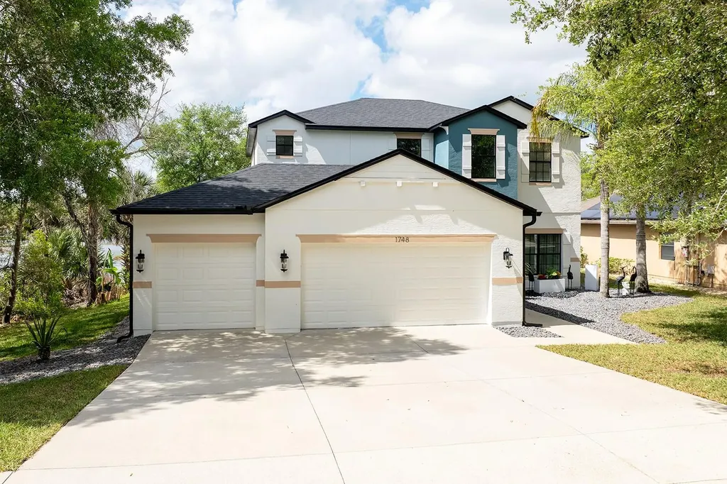 1748 Waterside Oaks Drive Orange City FL 32763