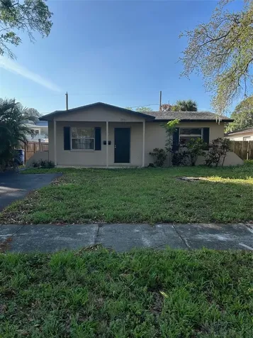1766 Michigan Avenue NE St Petersburg FL 33703