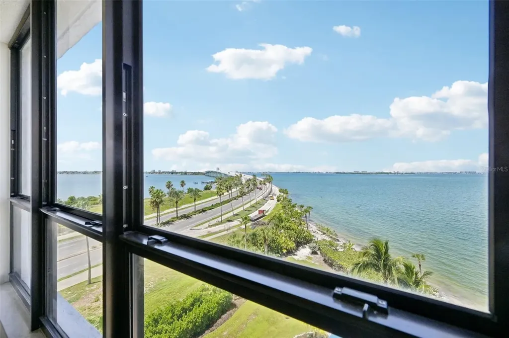 11 Sunset Drive Sarasota FL 34236