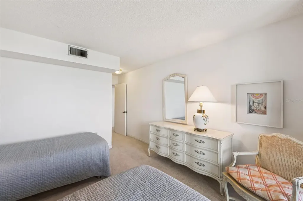 11 Sunset Drive Sarasota FL 34236