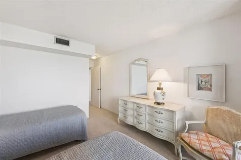 11 Sunset Drive Sarasota FL 34236