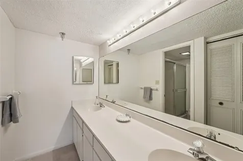 11 Sunset Drive Sarasota FL 34236